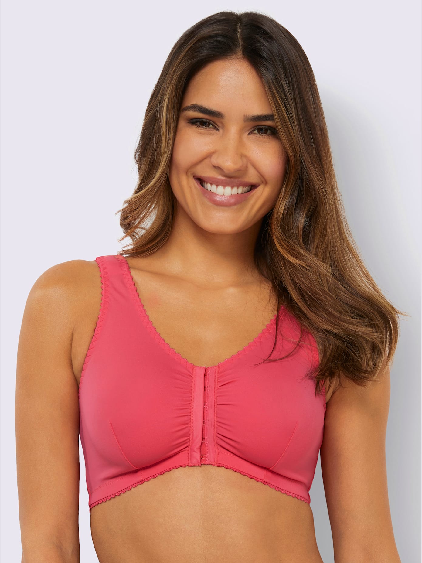 Soutien-gorge sans armatures à fermeture devant bon. a, b, c, d, e