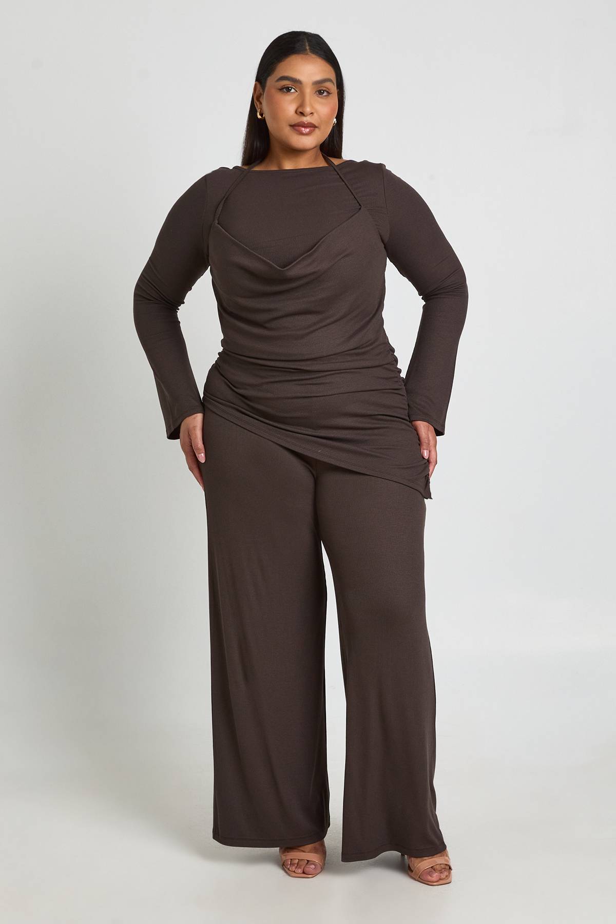 boohoo Pantalon Large À Double Épaisseur En Maille Côtelée Grande Taille