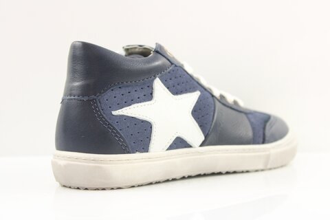 Däumling Sneaker