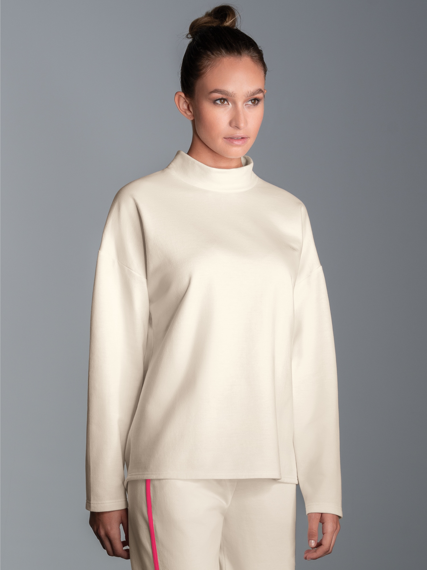 Sweatshirt mit Stehkragen Natur