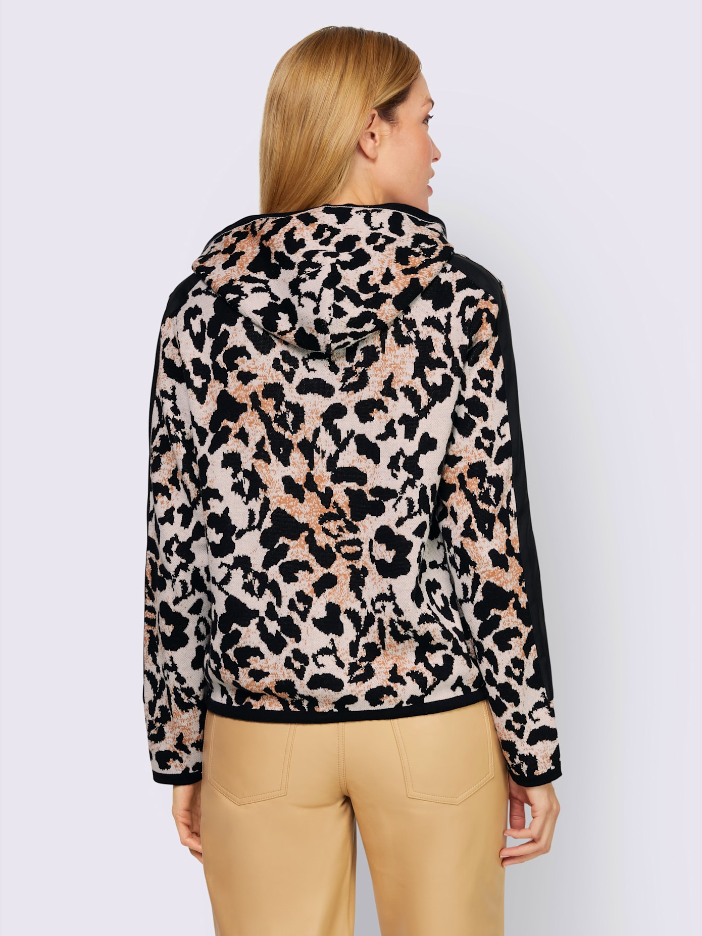 Veste en tricot joli jacquard à l'aspect animal