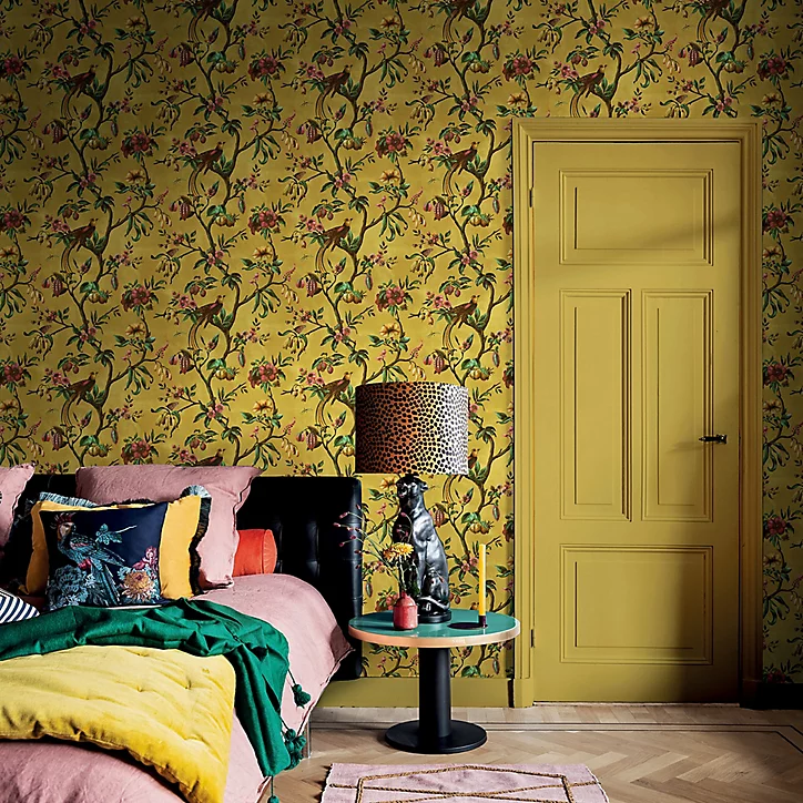 Papier peint Bloom vinyle intissé oiseau paradis jaune moutarde