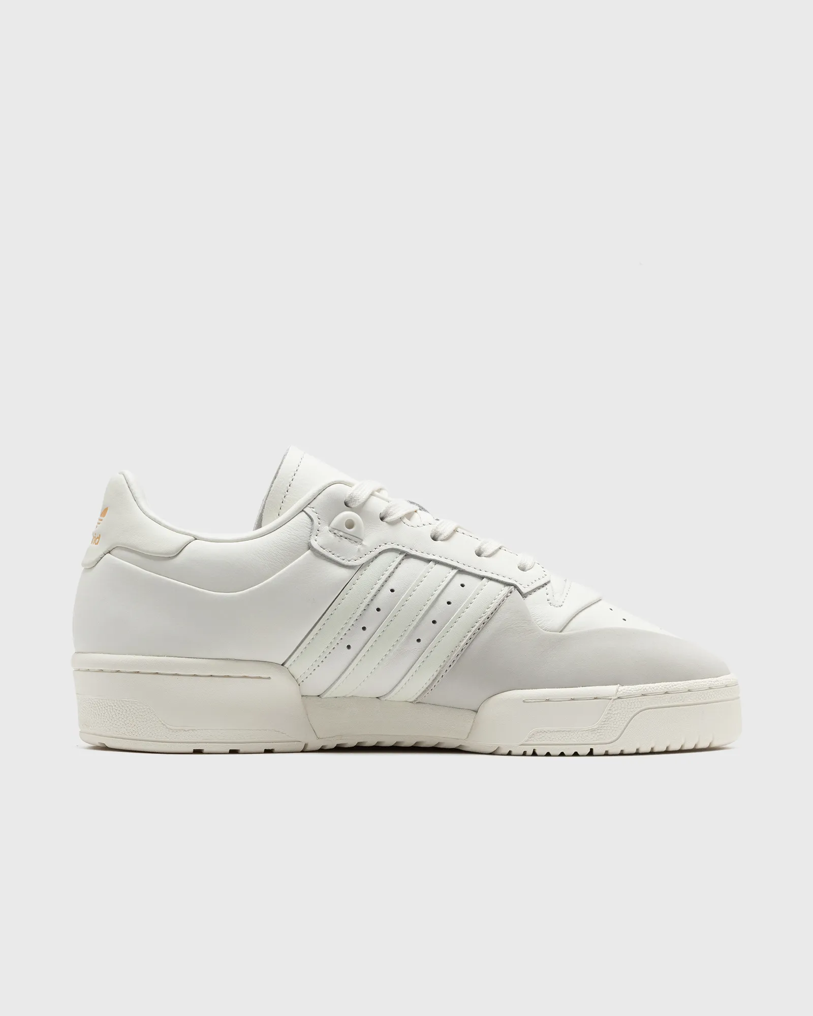 Adidas x Real Madrid Rivalry 86 Low UV-Reactive by BSTN