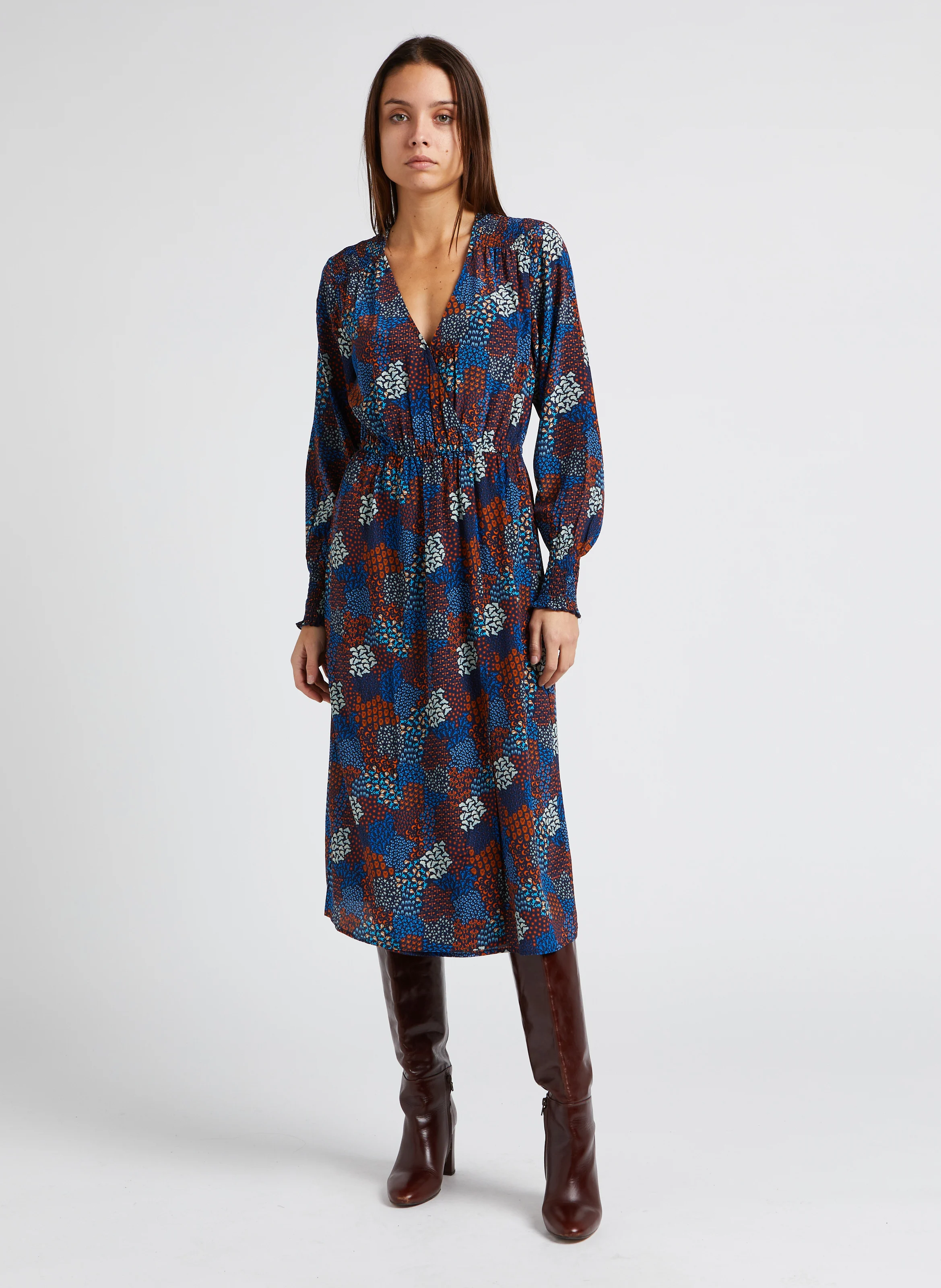 HEROINE - Robe longue col V en soie | Bleu