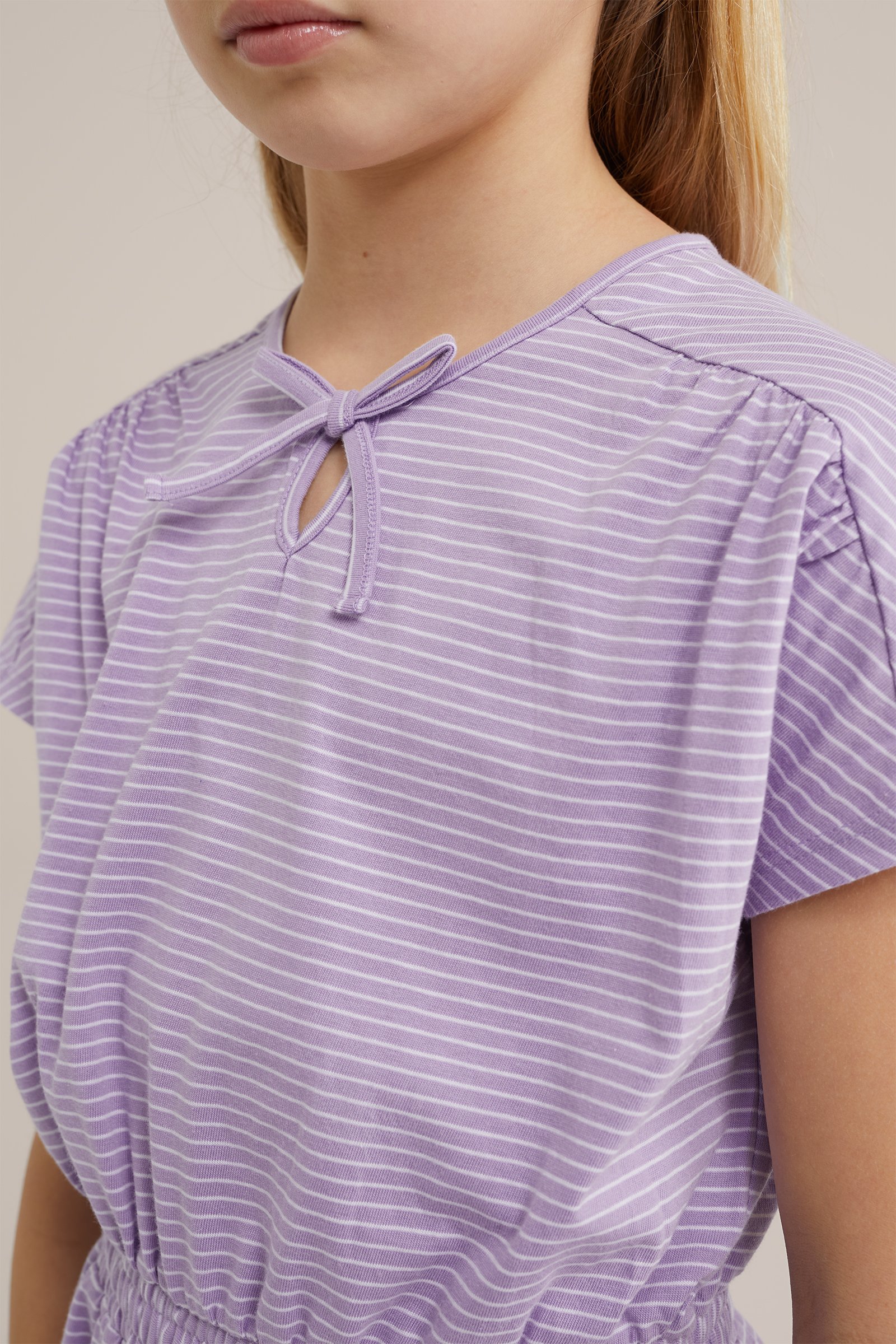 Meisjes jurk met structuur WE Fashion Lila