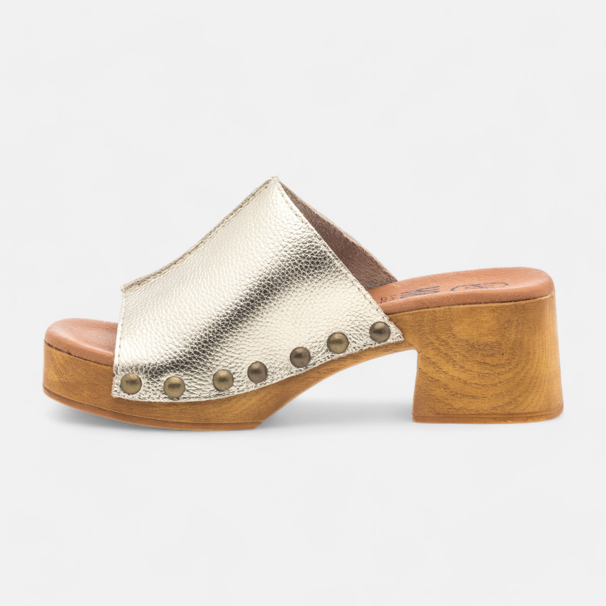 Chaussures semelle bois à talon Femme en cuir or