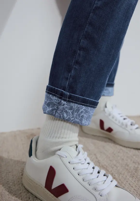 Turn-Up Slim Fit Jeans - Dark blue wash