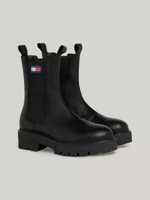 Botas Chelsea de plataforma com travas em couro urbano