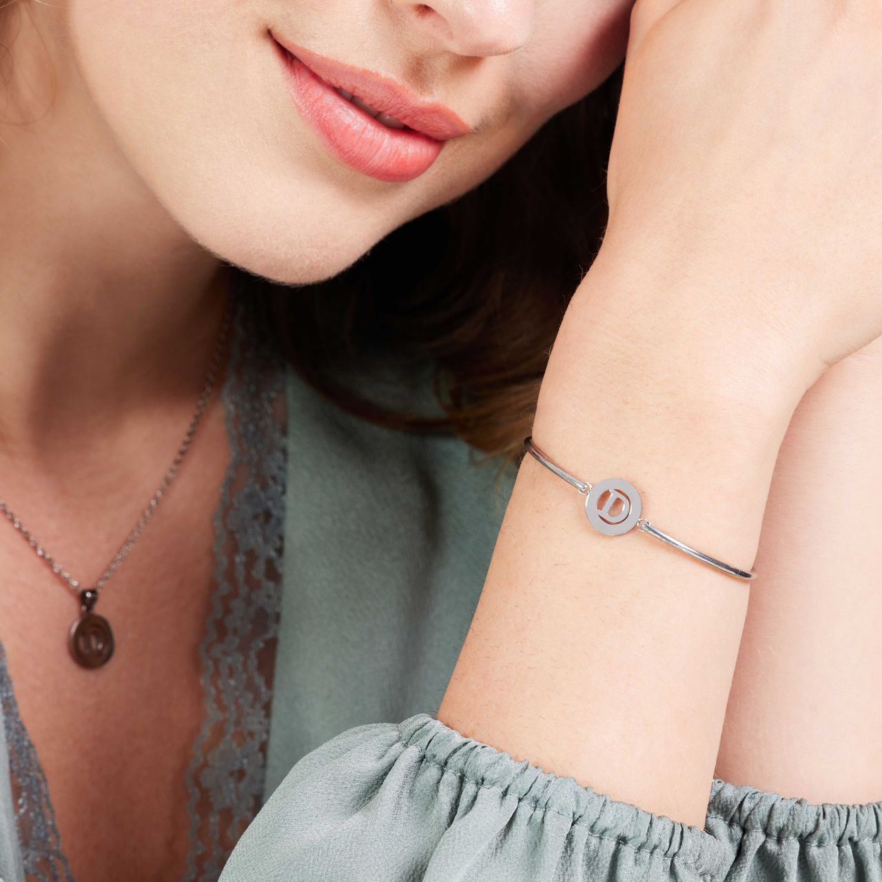 Stalen armband met letter - D