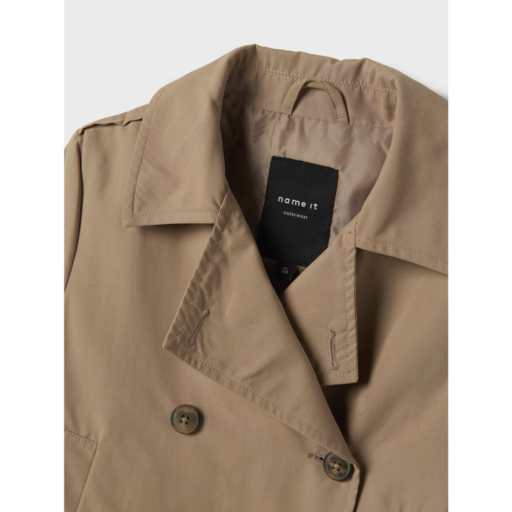Køb Name It Savannah Tan Madelin Trenchcoat Kort