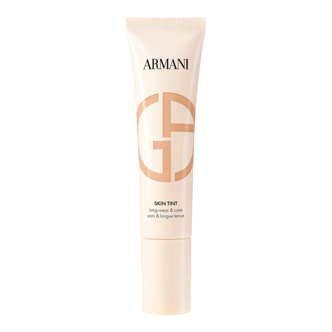 Giorgio Armani Luminous Silk Skin Tint