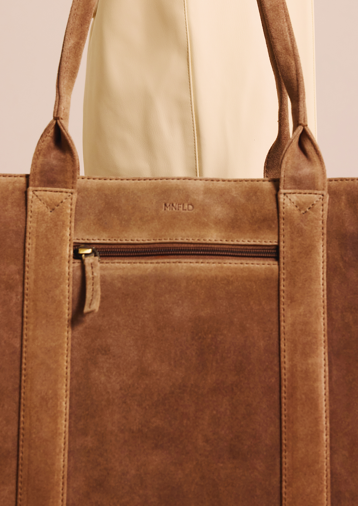 18 inch taupe suède shopper