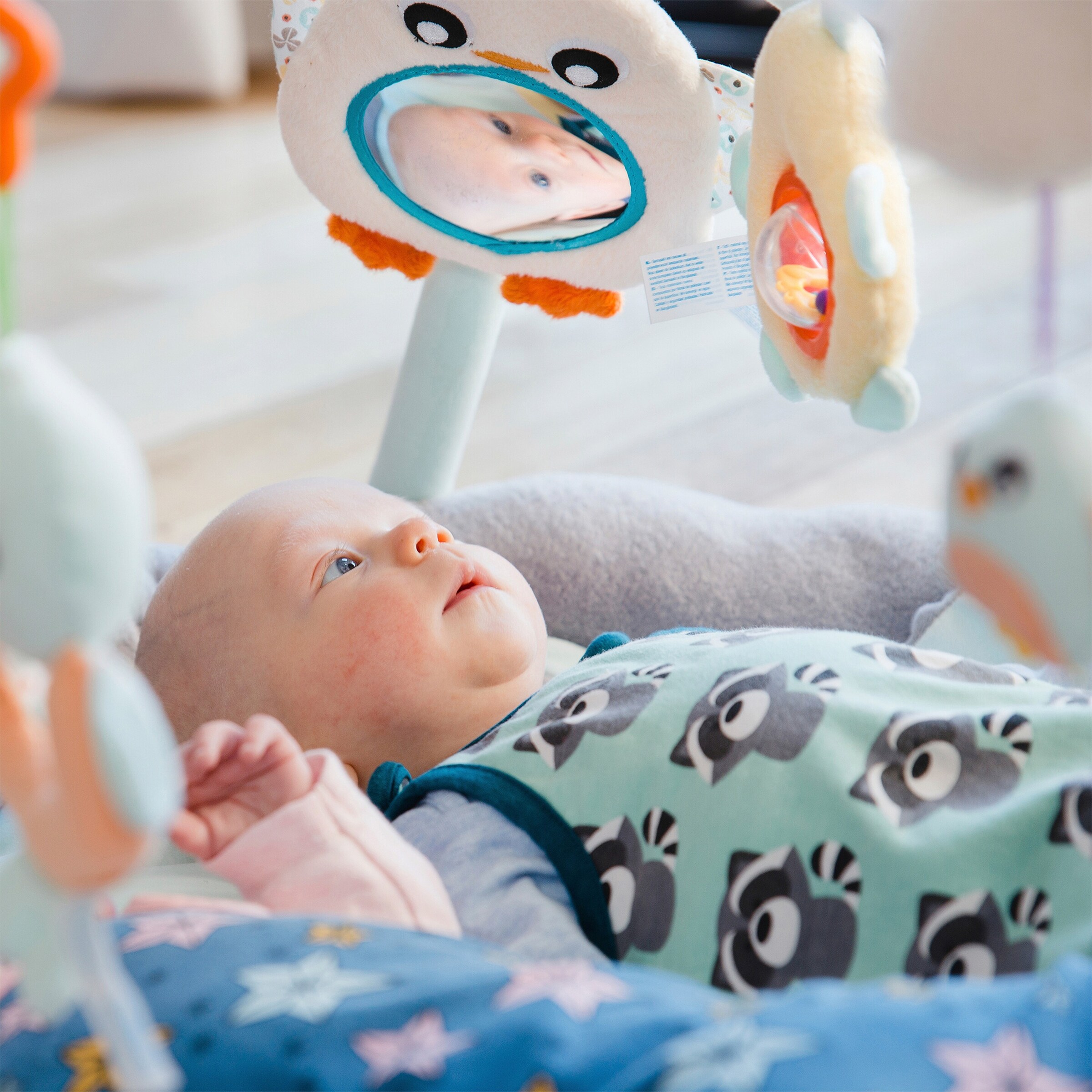 Playgro Spielbogen mit Krabbeldecke Pinguin