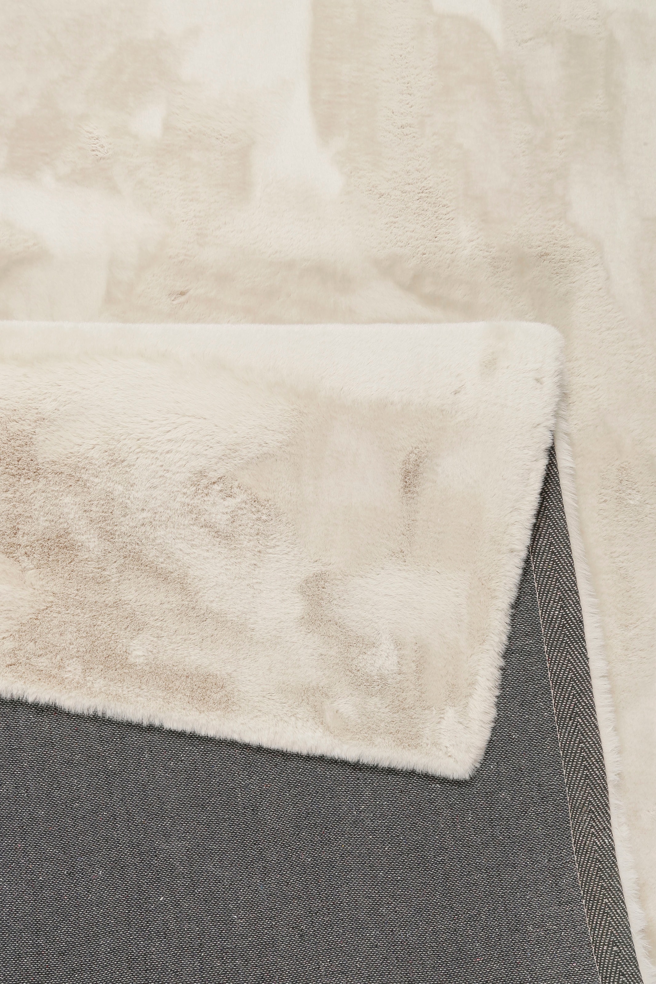 Esprit Hochflor-Teppich »Alice ESP-4377 , Kunstfell« rechteckig 25 mm Höhe Kaninchenfell-Haptik, besonders weich und dicht, für alle Räume