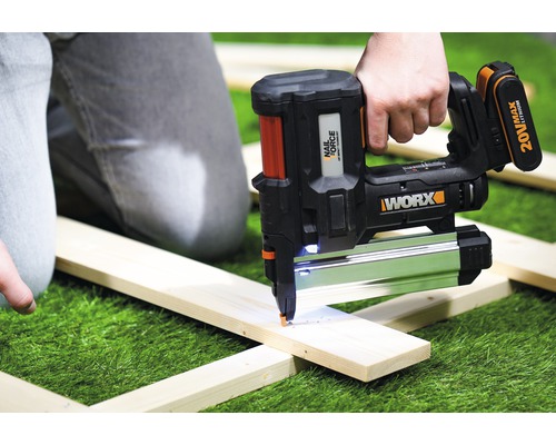 WORX Nitro 20V Nailforce 2in1 WX840.9 snoerloze spijkermachine, borstelloze motor + GRATIS bonusartikel 20V accu WA3644 (4,0Ah)
