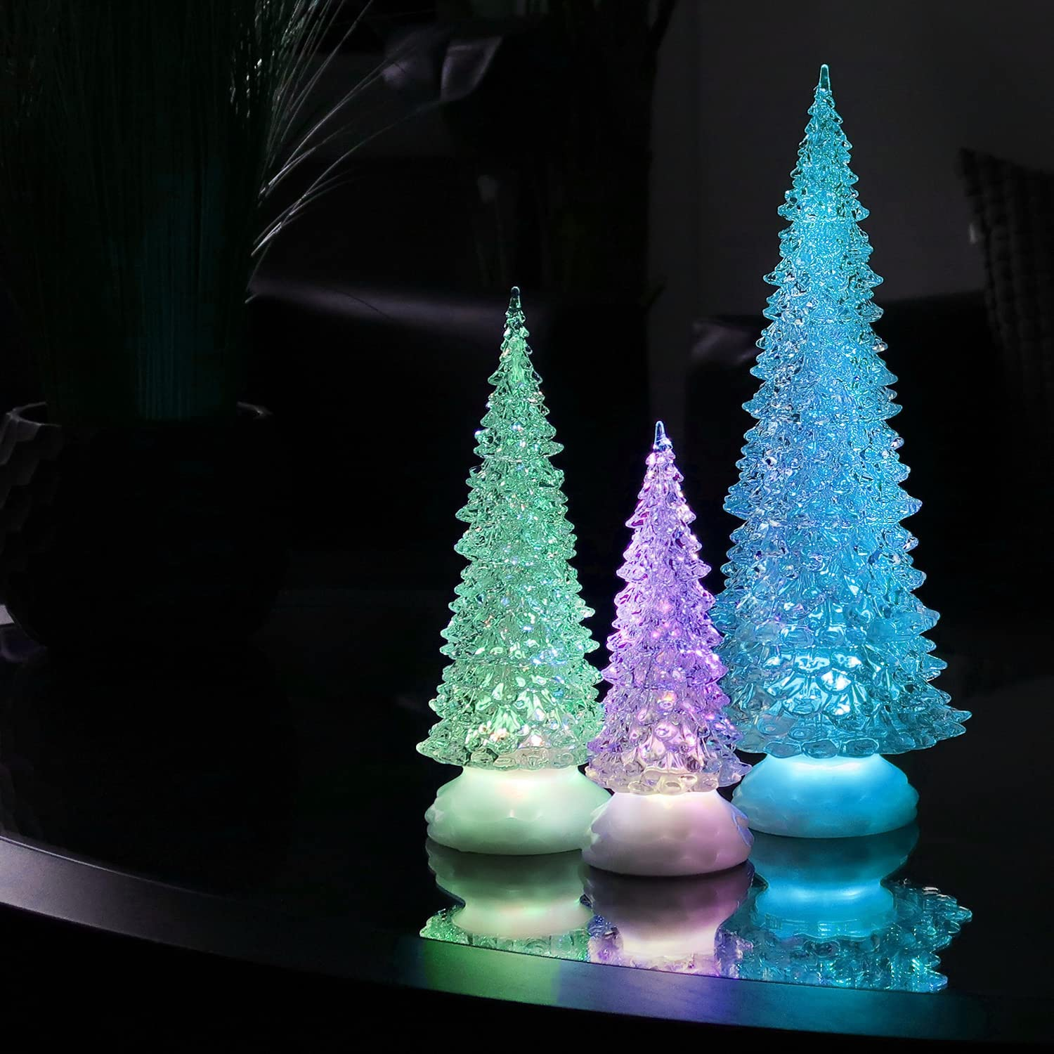 (12x6cm) LED Weihnachts Deko Licht Tannenbaum Stehlampe im Kristall Look (inkl. Batterie) - Transparent