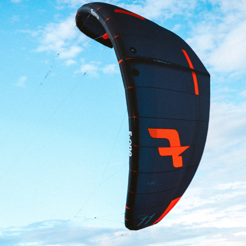 AILE DE KITESURF F-ONE BREEZE V5 ONYX/FLAME