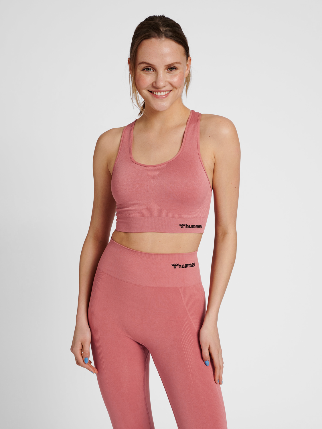 hmlTIF SEAMLESS SPORTS TOP
