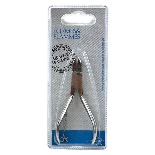 Manicure com Cortador de Unhas em Formato de Formas e Chamas