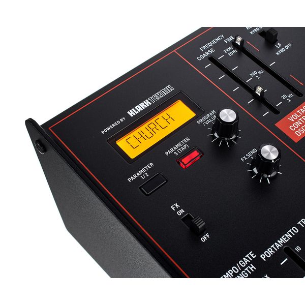 Behringer Odyssey Bag Bundle
