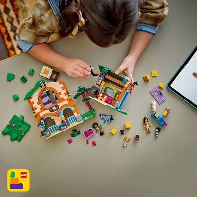 LEGO Friends 42654 Ponniranch med stall