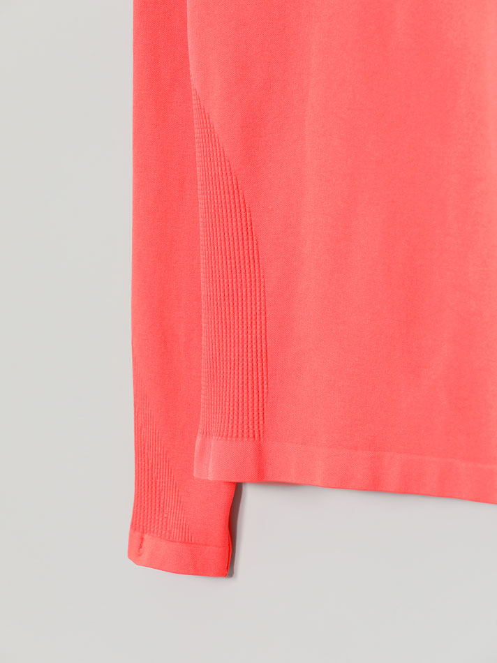 Camiseta esportiva sem costura - Gerânio