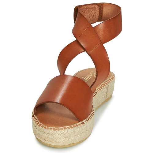 Betty London - EBALUIE - Camel