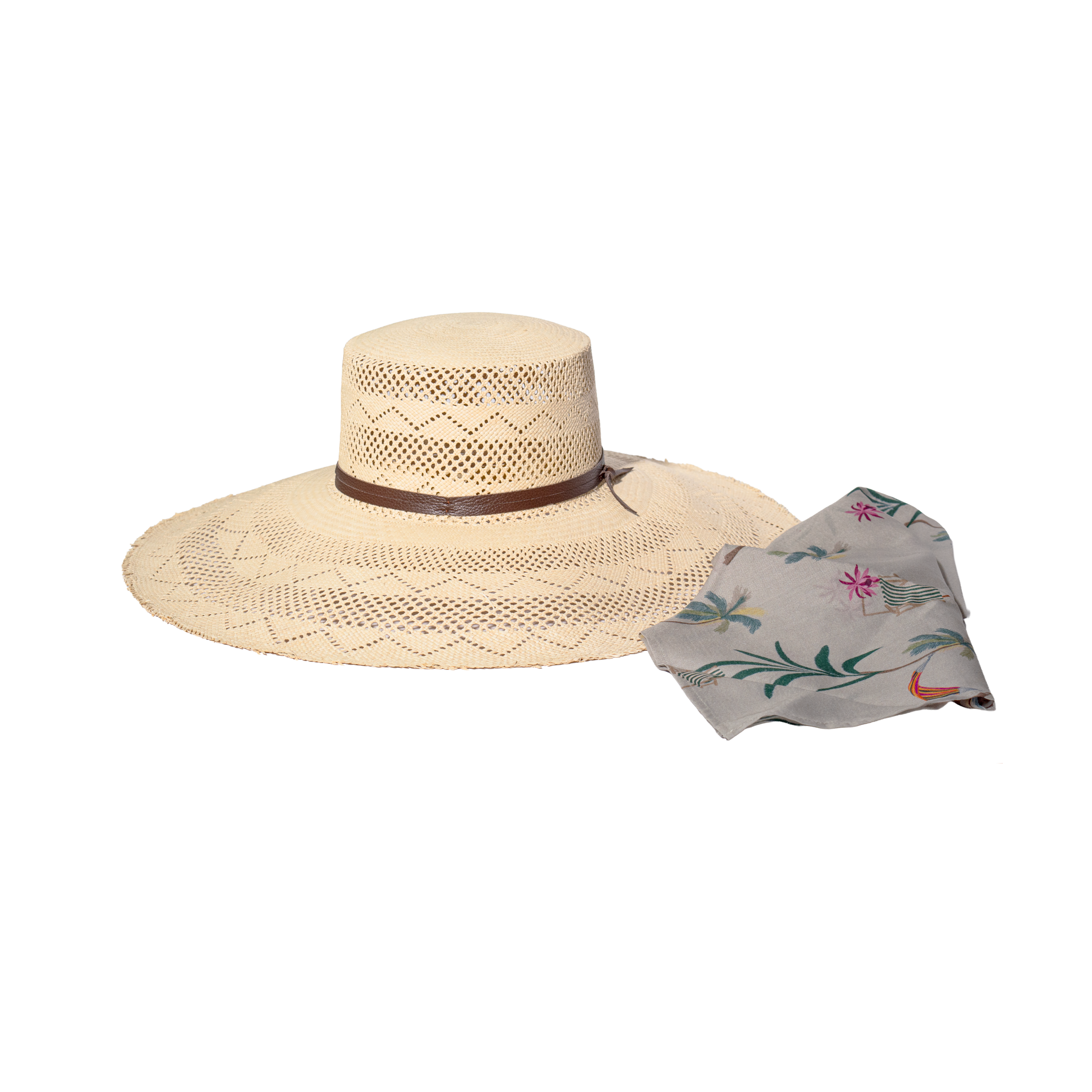 Chapeau en cuir cordovan à tissage ouvert effiloché, à long bord, orné d'une tresse en cuir et d'un mouchoir.