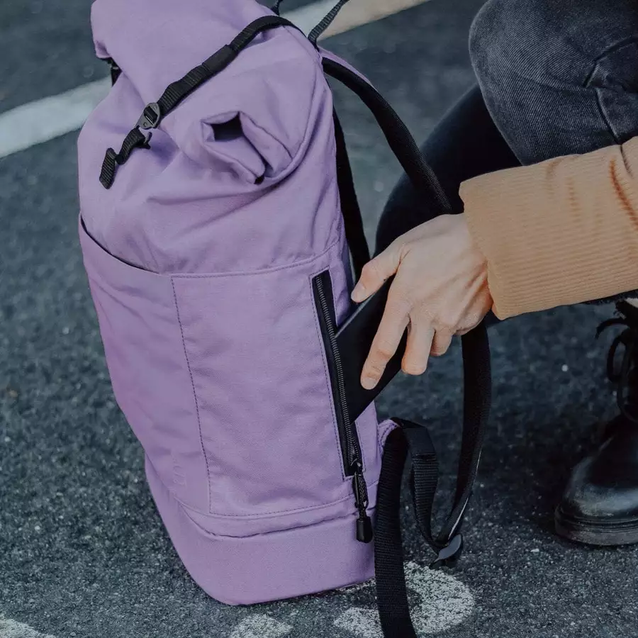 Anna und Oskar Fairer Wickelrucksack Hugo Flieder