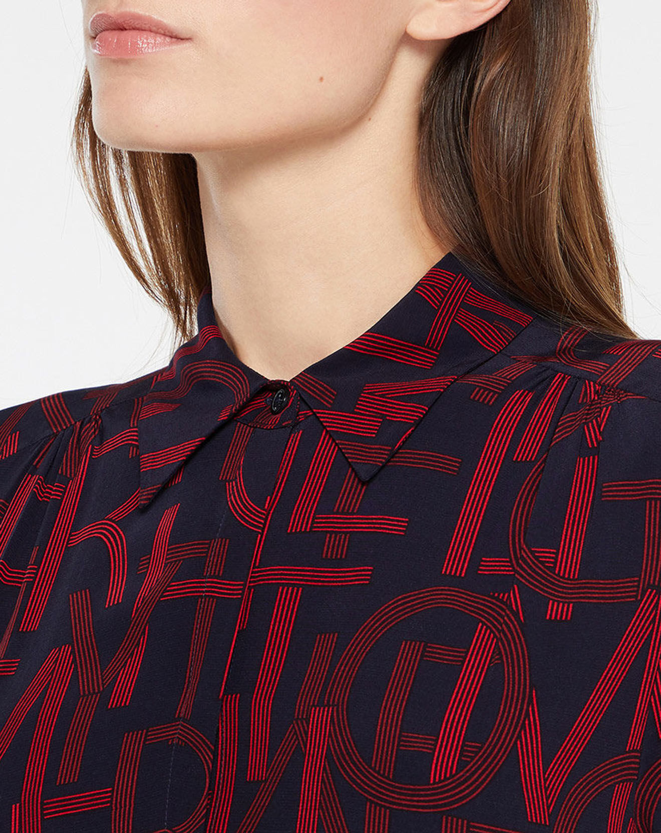 Tommy Hilfiger Robe Fluide imprimée rouge//bleu marine