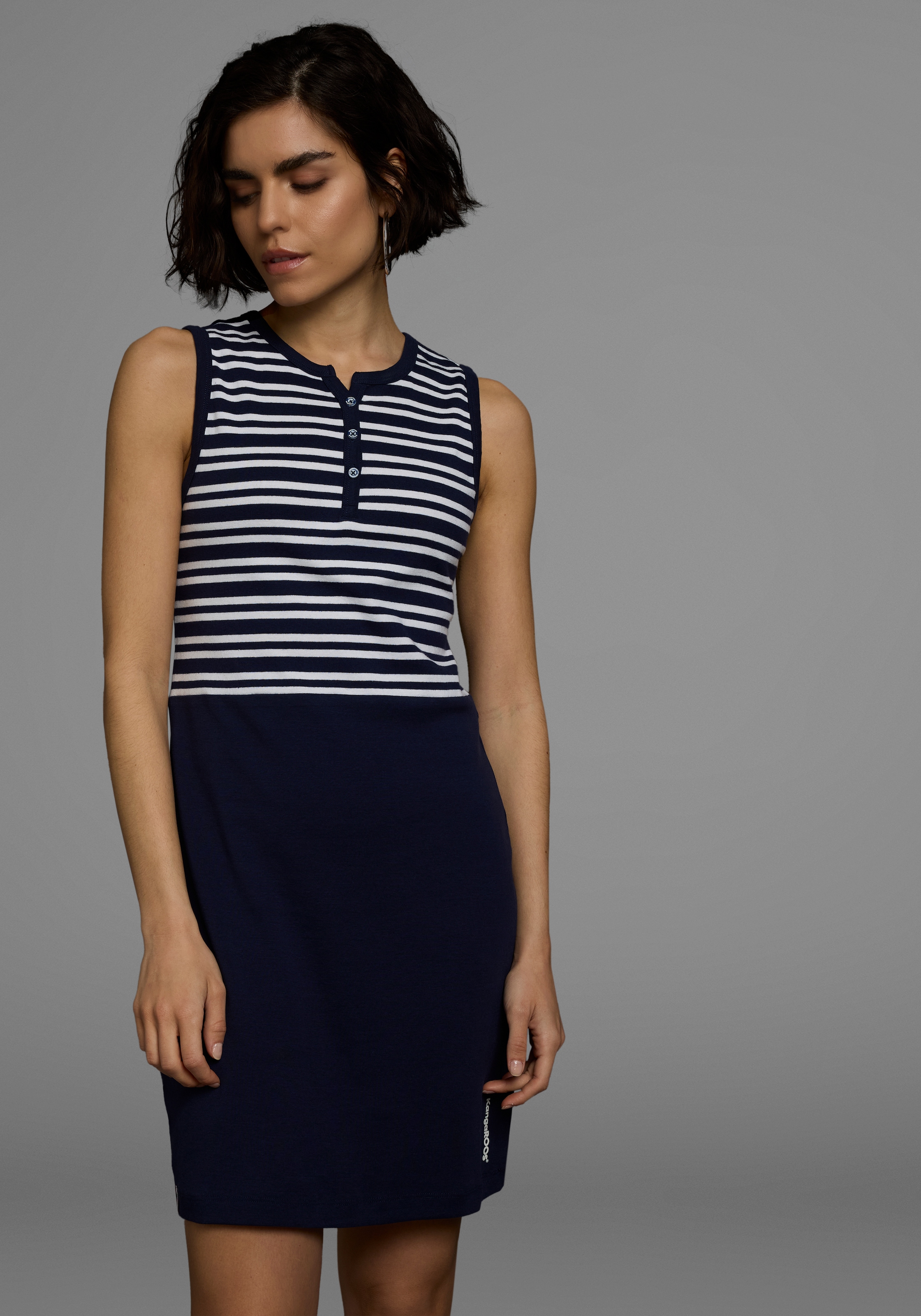 KangaROOS Sommerkleid aus Rippware,  Mini-Länge
