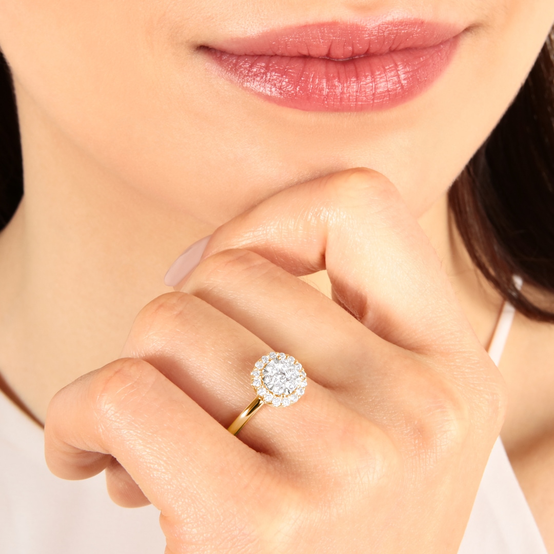 0.50 Karat Diamanten Halo Ring 750/18 K Gelbgold