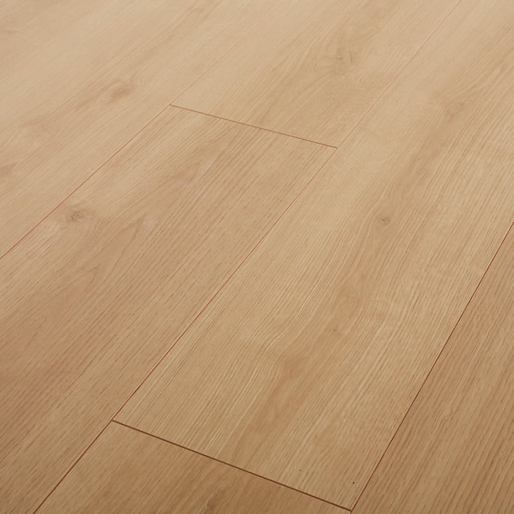 Sol stratifié Malton chêne naturel 10 mm L.138 x l.19,3 cm GoodHome