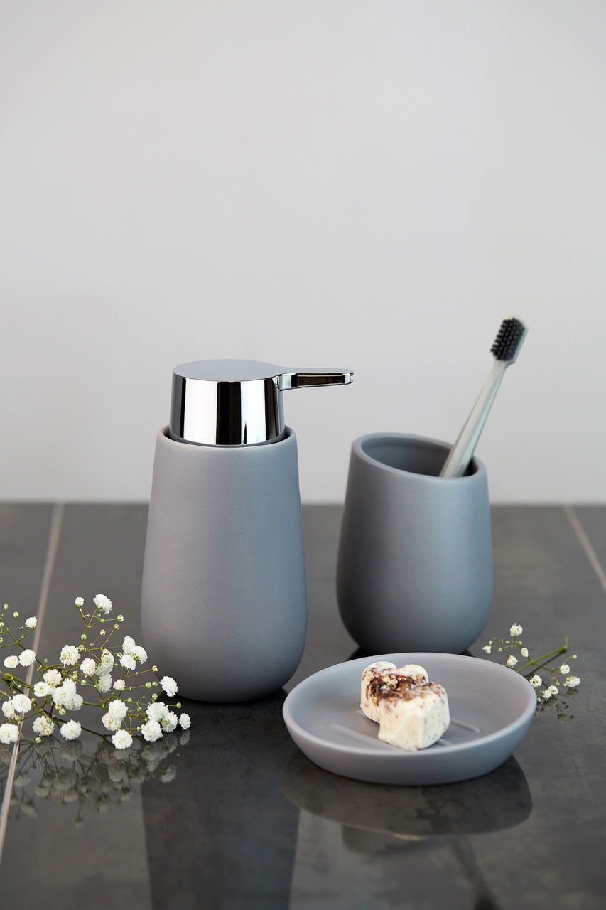 Wenko Keramik Bad-Accessoire-Set BADI