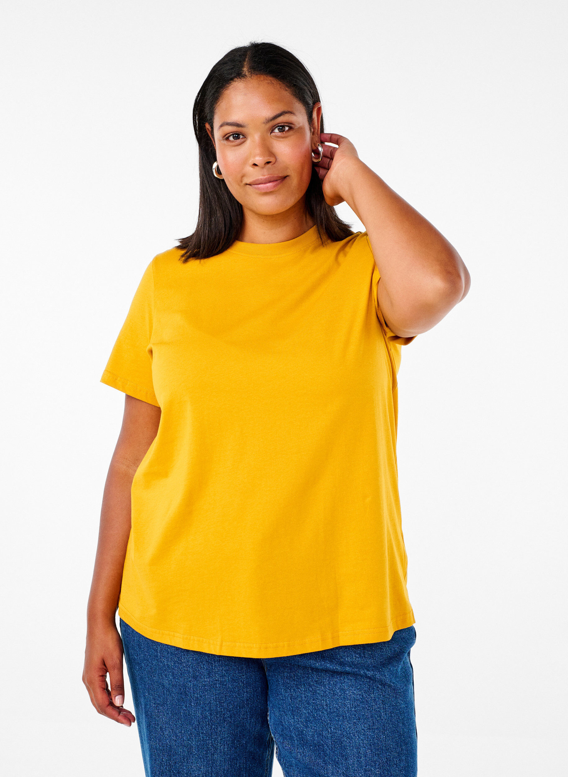 Basis t-shirt i bomuld med rund hals