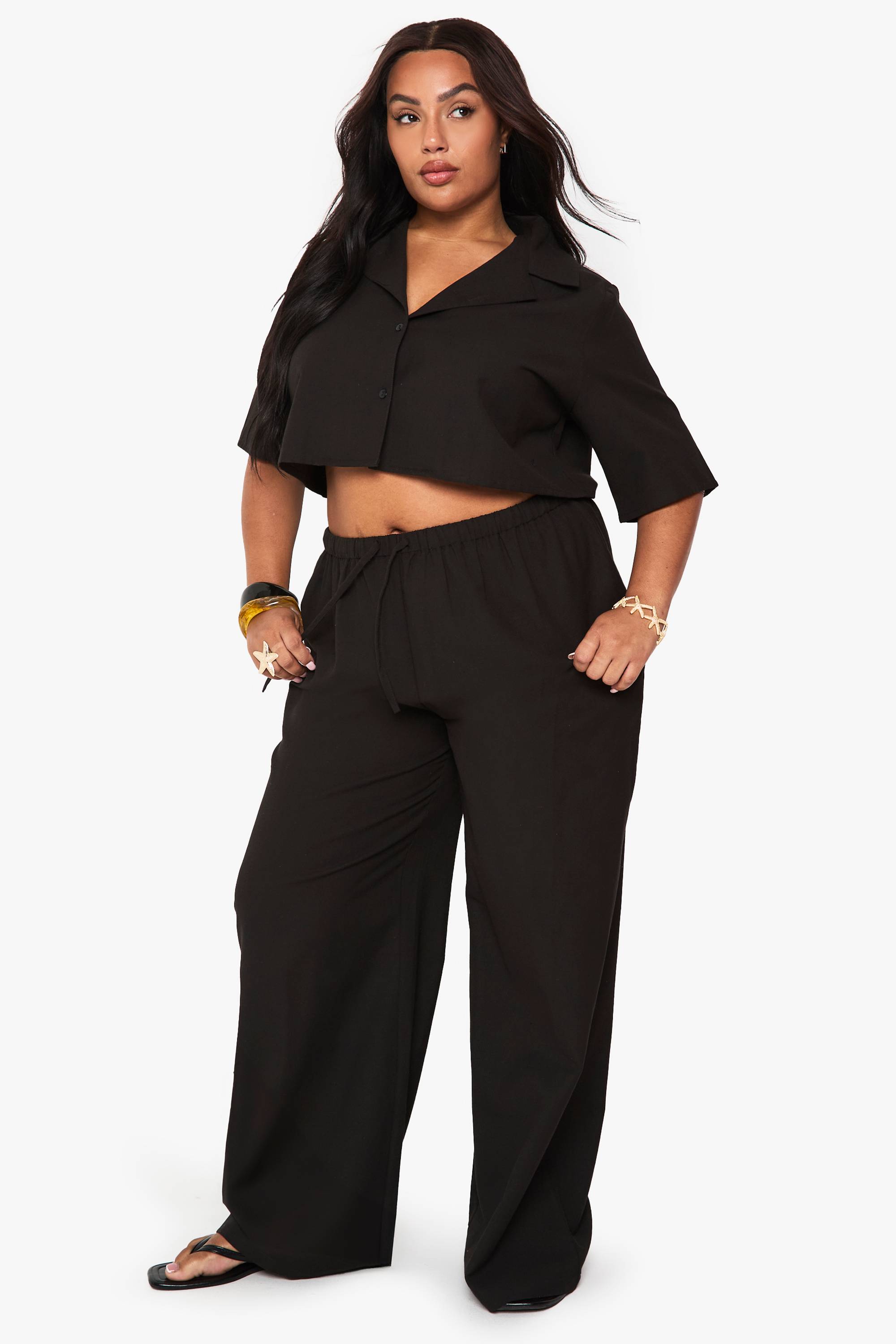 boohoo Ensemble coordonné grande taille en lin : Chemise crop longue et pantalon