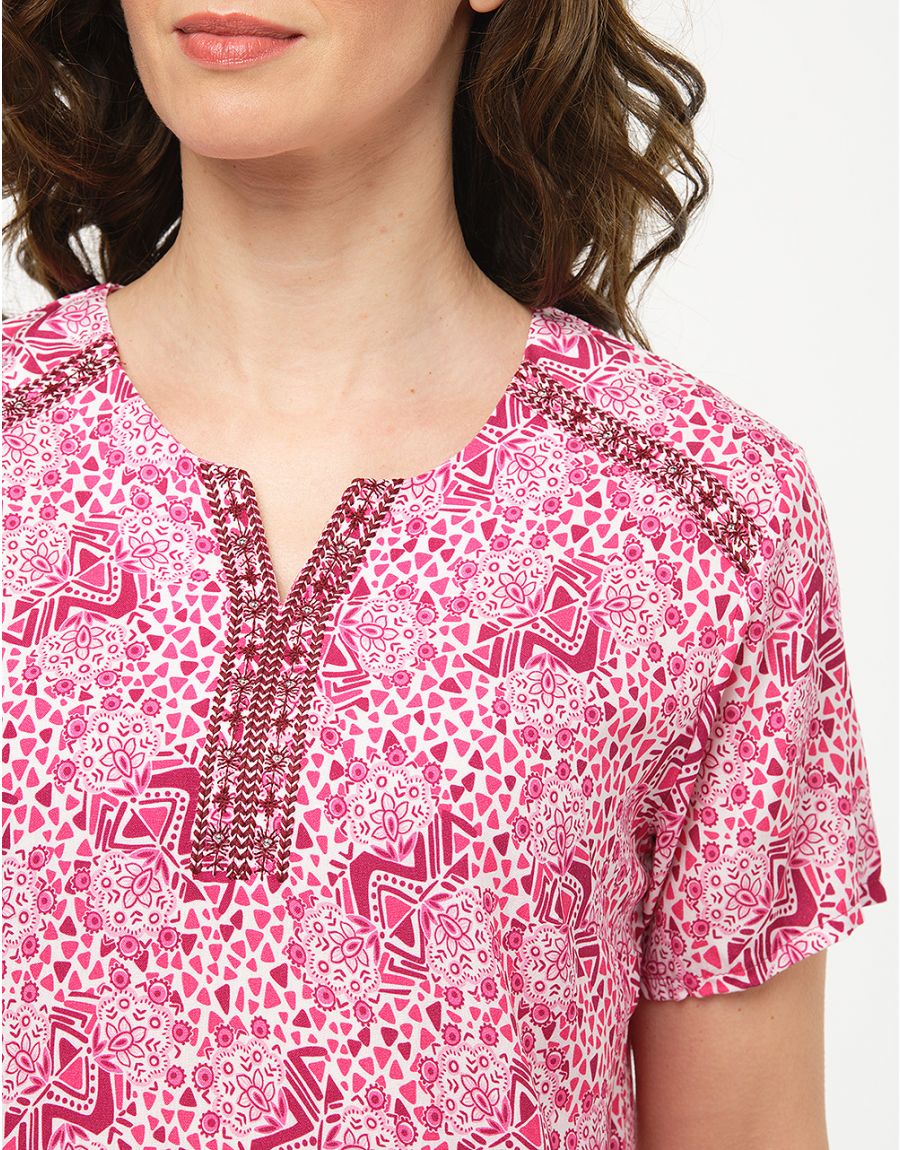 Blouse broderies rouge