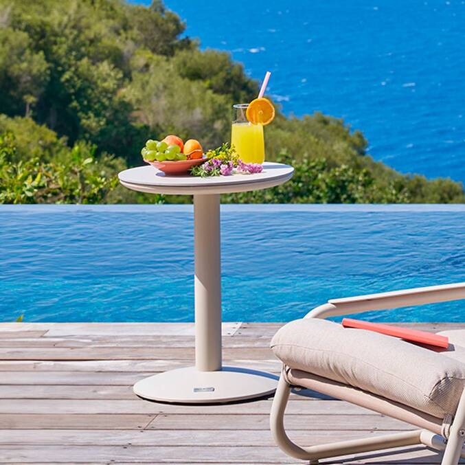 Table d'appoint de jardin ronde SOLETIA Argile