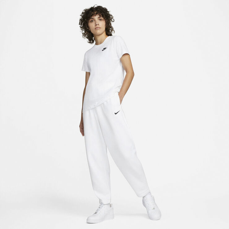 Nike Sportswear Club T Shirt Hvid