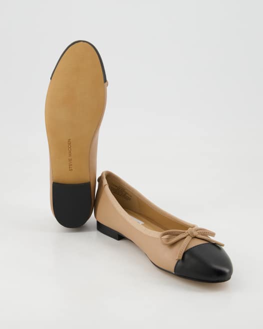 Steve Madden Ellison Ballerinas in Beige