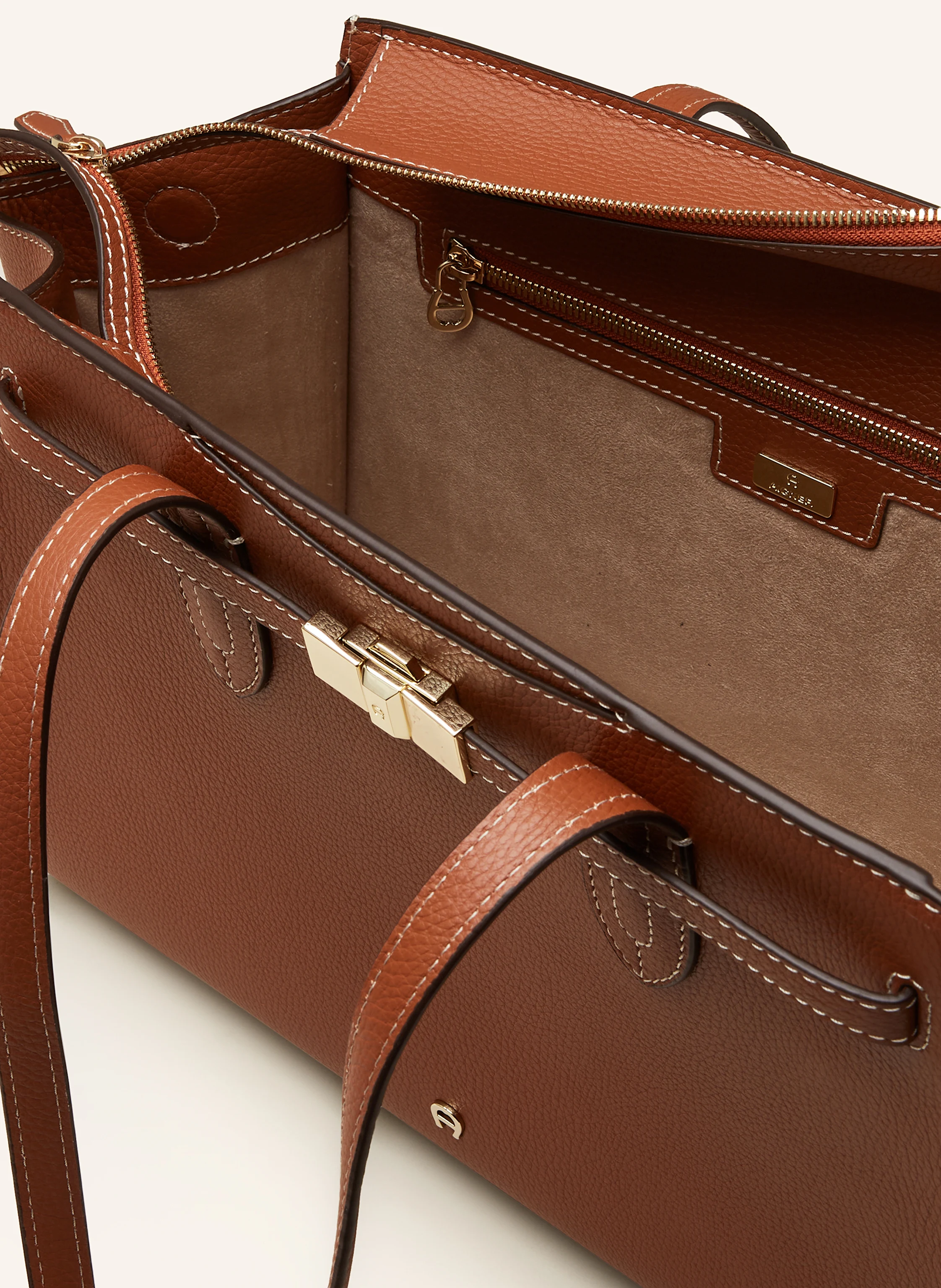 AIGNER Shopper FARAH