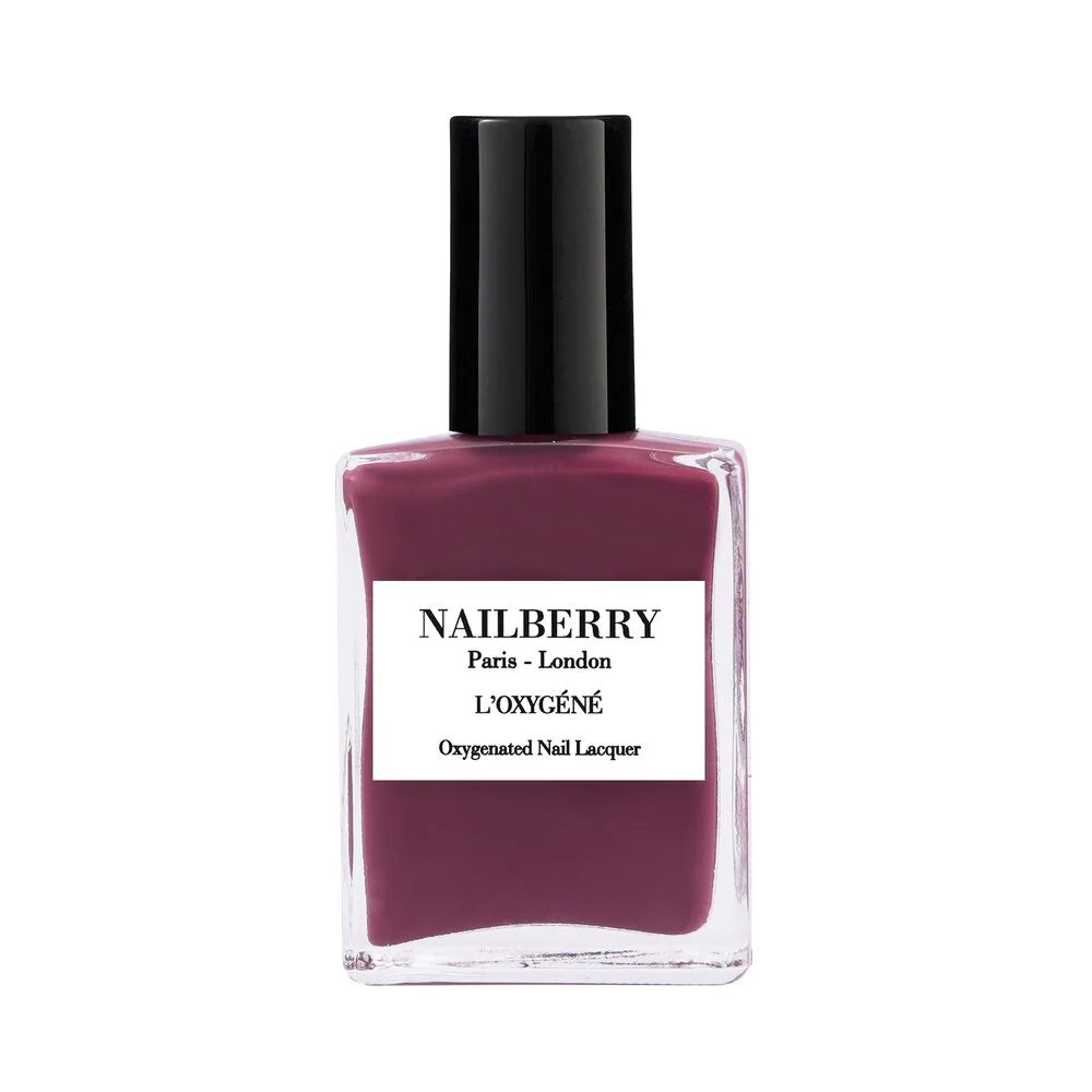 NAILBERRY  Hippie Chic neglelak - Oxygenated Burgundy Pink