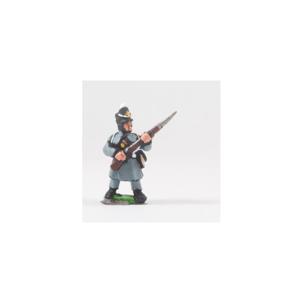 British 1814-15: Line or Flank Coy in Greatcoat at the ready
