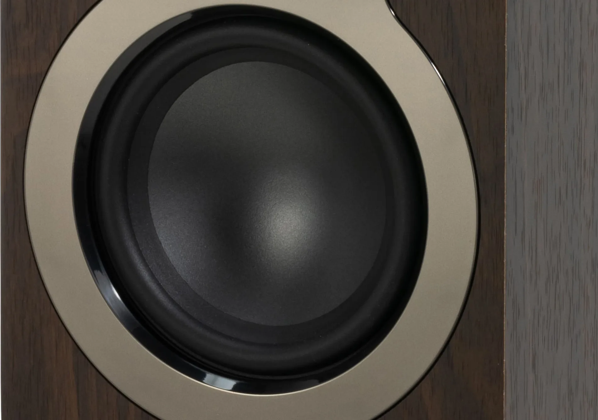 Q Acoustics 3010C Noyer (la paire) Enceintes bibliothèque