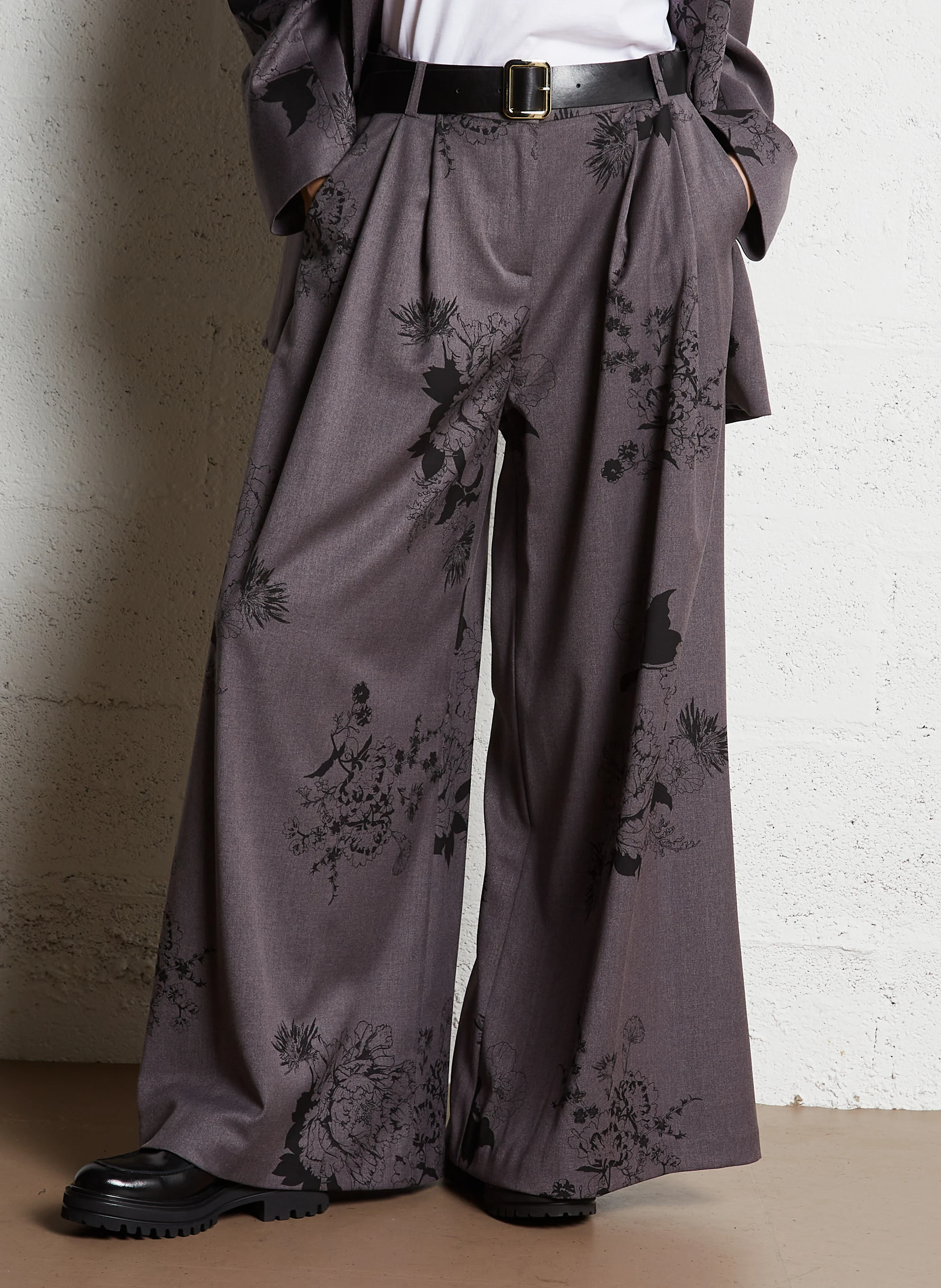 Pantalon large imprimé avec ceinture | Gris