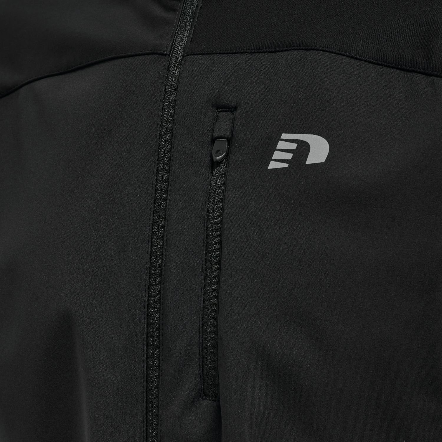 MEN CORE CROSS JACKET