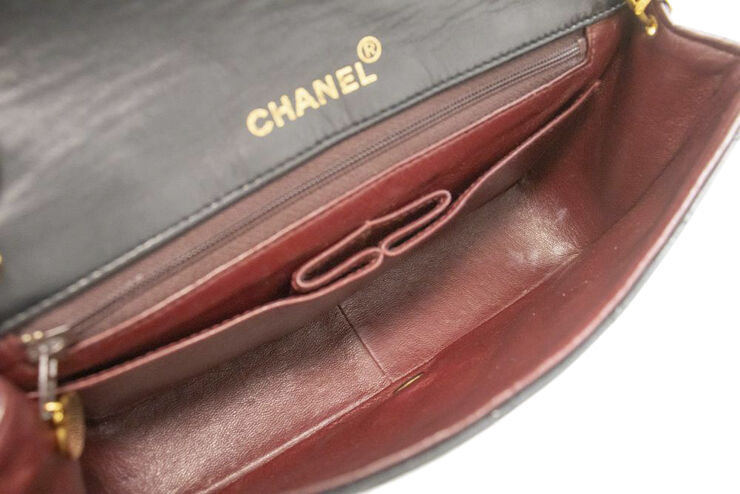Chanel Vintage Chanel Flap Bag Black