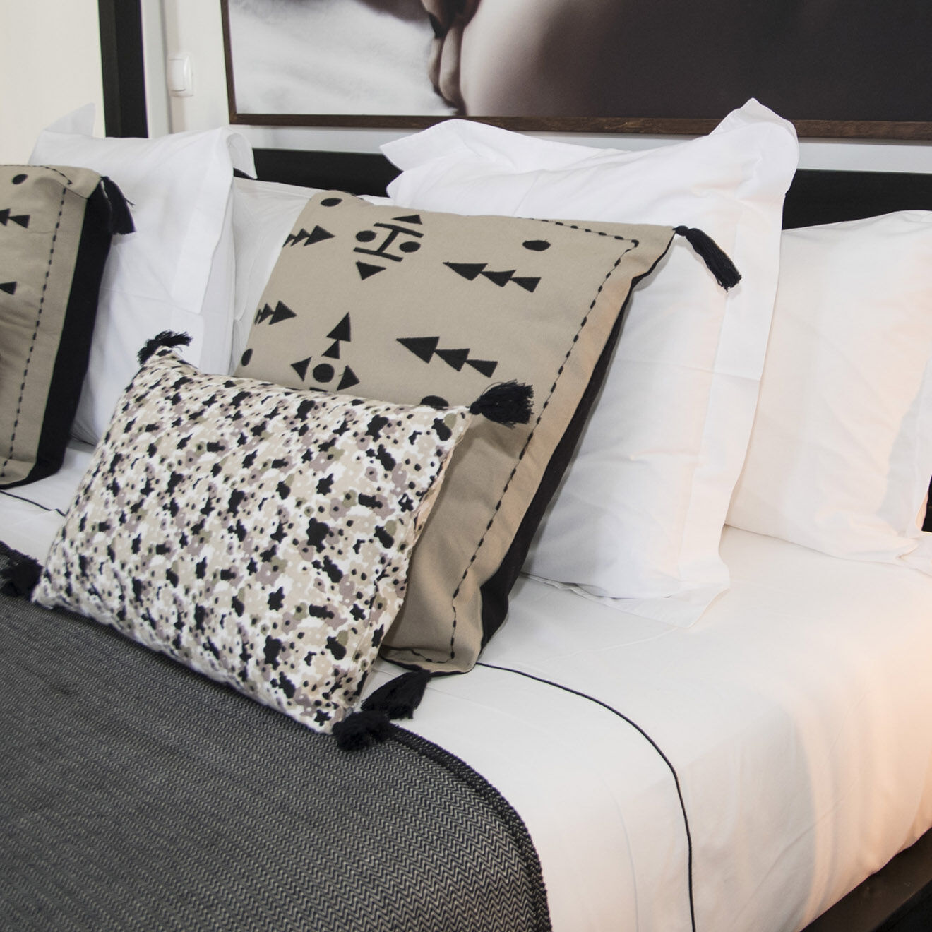 Febronie Housse de coussin Liberty noir/blanc/noir - 50x30 cm