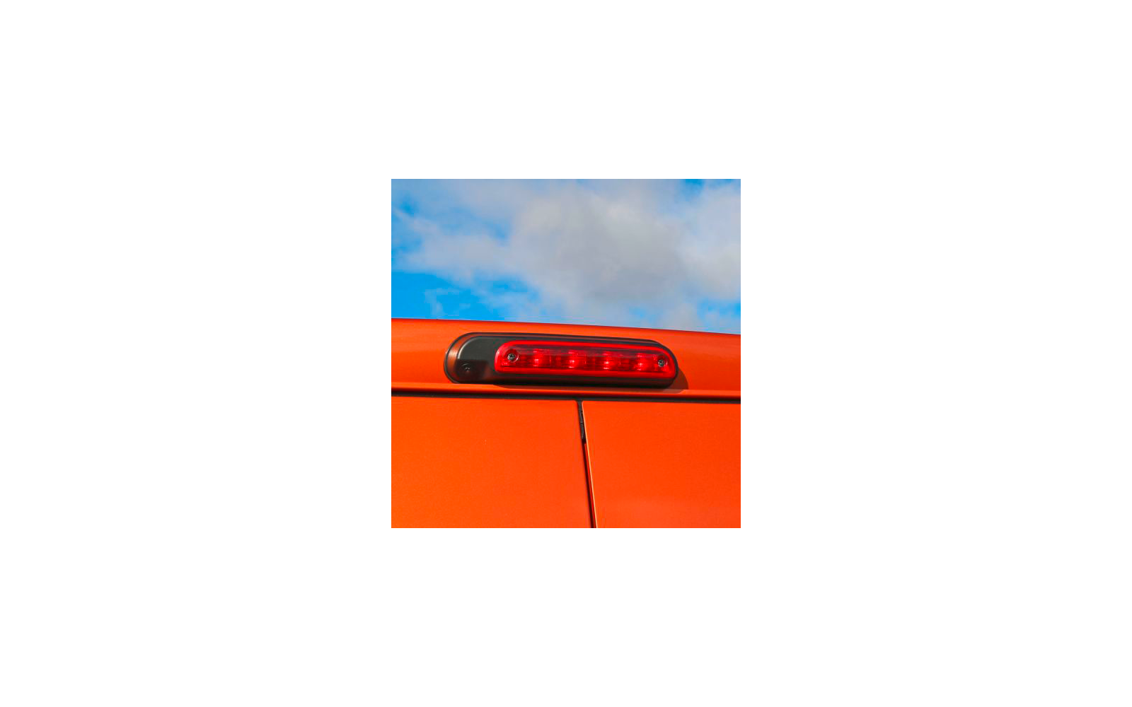 Caratec Safety CS120BLA Weitwinkel-Kamera mit 15 m Anschlussleitung für dritte Bremsleuchte für Ducato ab 2006