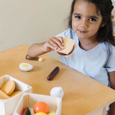 Melissa & Doug Kjøkkenleker Mat Med 4 Esker